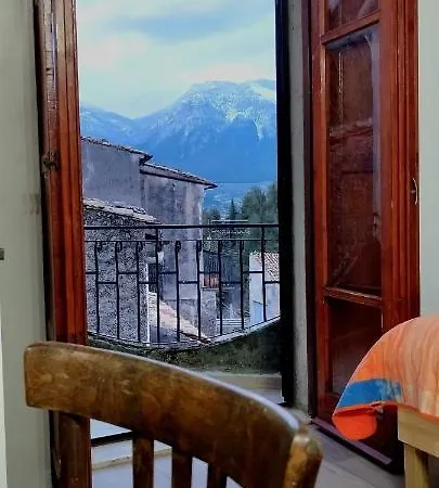 Pollino House Apartmán *