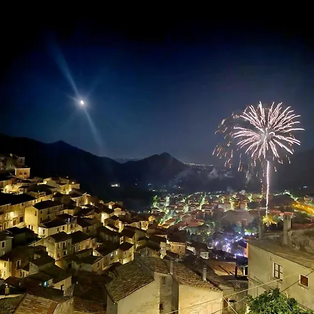 Pollino House Apartmán *